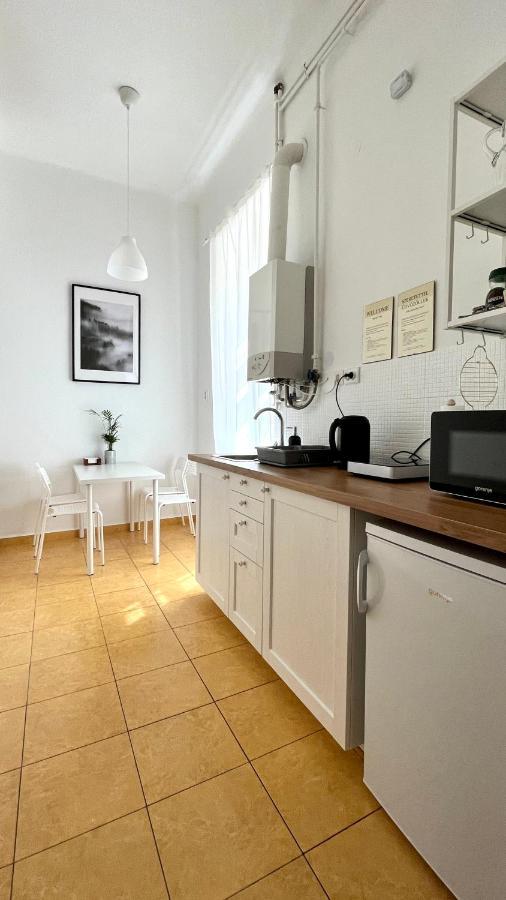 Christie'S Downtown Apartment Budapest Eksteriør bilde